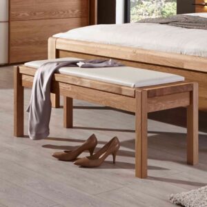 Lavica do spálne TOLEDO z masívneho dubového dreva, čalúnenie z umelej kože vo farbe magnólia
