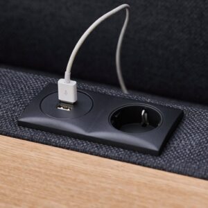 Sedacia súprava s kreslami, čierna látka, od WESTFALEN (Nemecko): USB a elektrická zásuvka