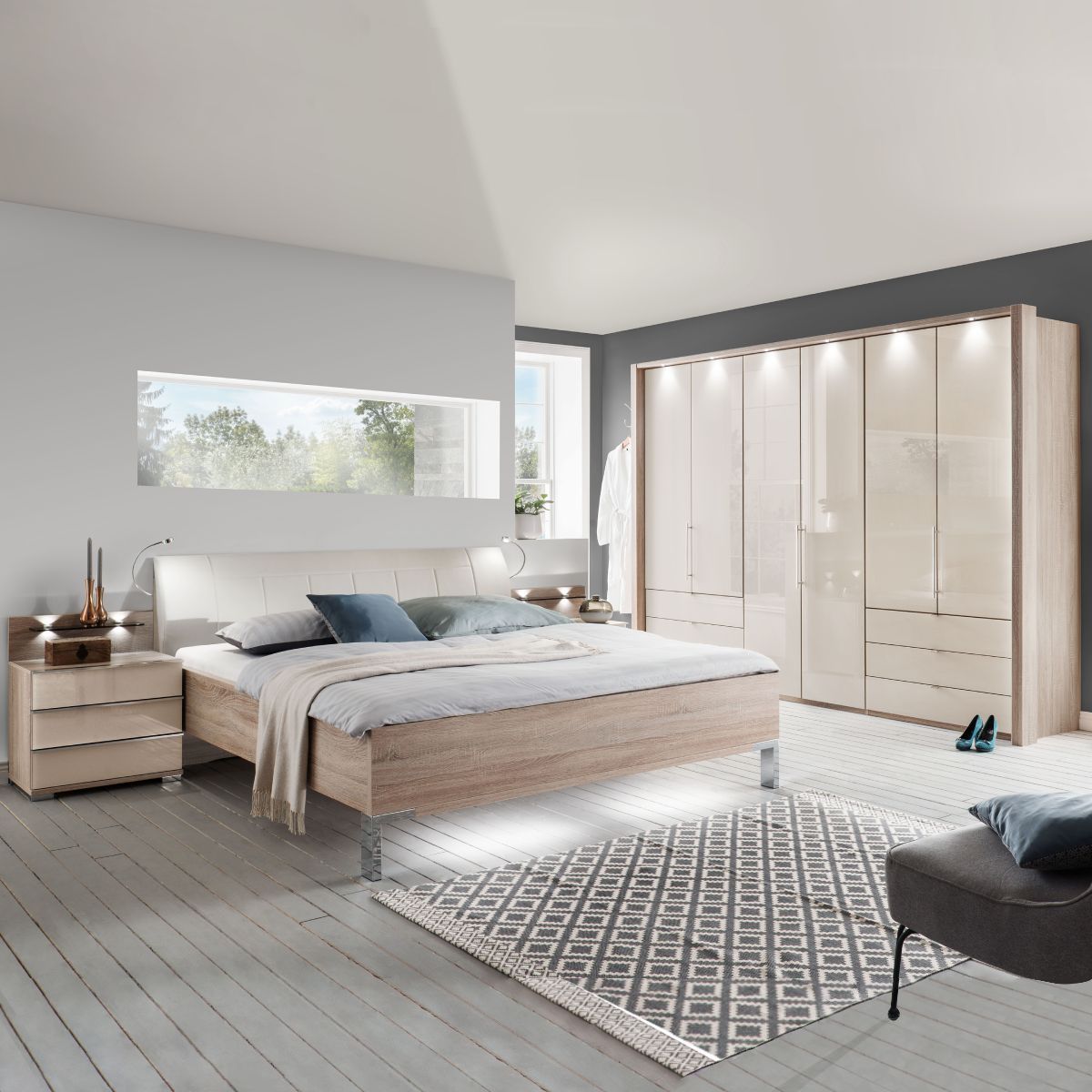 Moderná spálňa LOFT so skladacími skriňami a minimalistickou posteľou s rámom 48 cm
