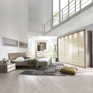 Spálňa LOFT s funkčnou skriňou vo farbe magnólia a posteľou v dekore dub truflový